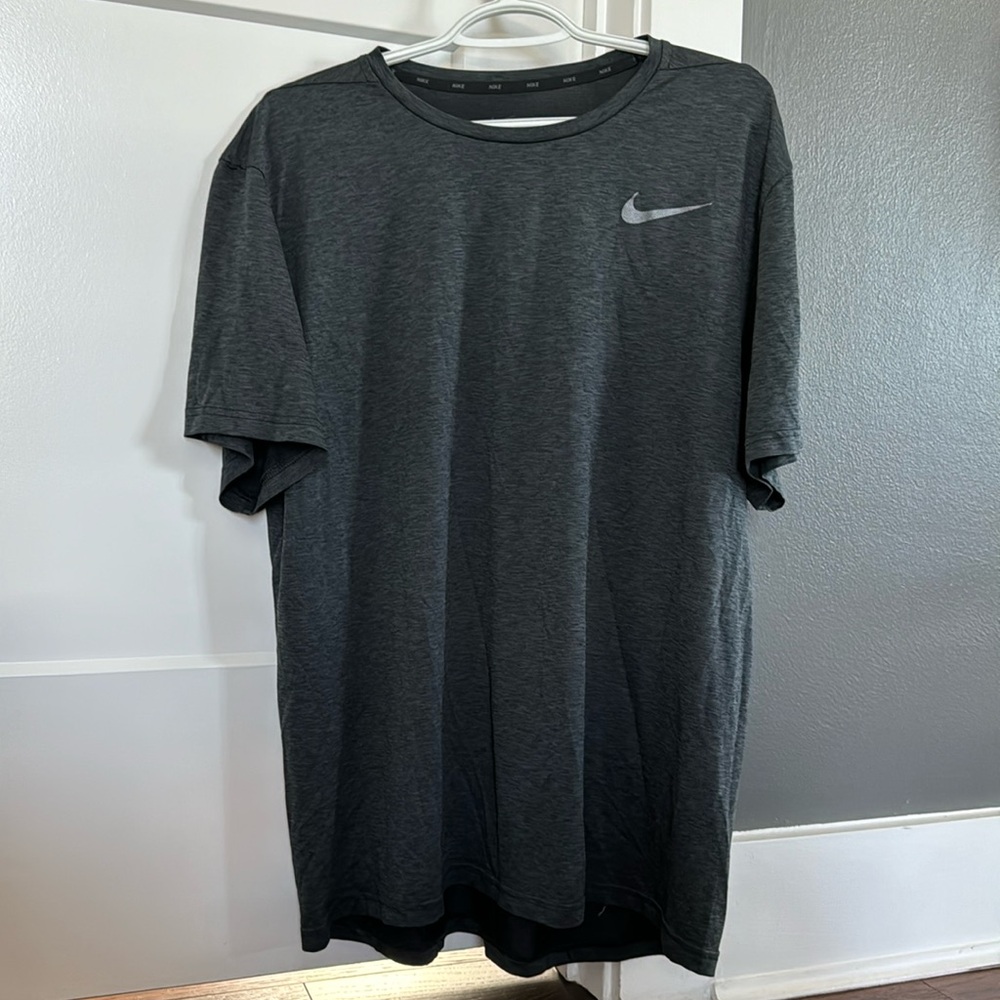 NIKE. Men’s. DRI FIT, dark gray t shirt.